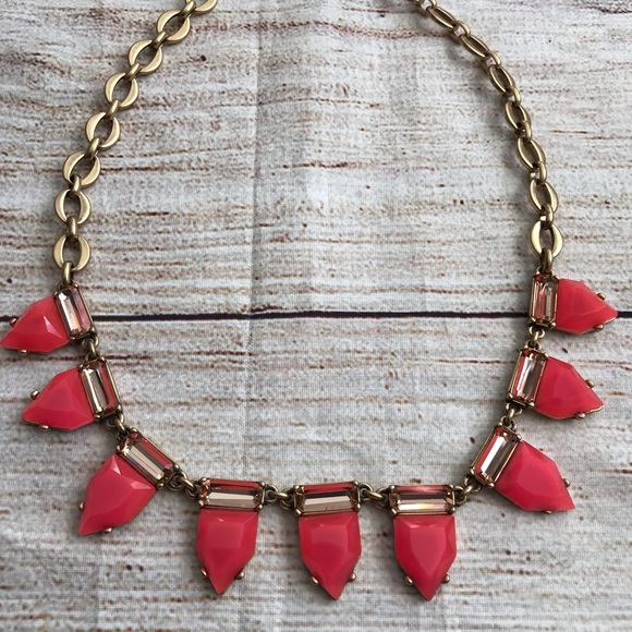 Stella & Dot Pink Statement Necklace - Picture 4 of 6